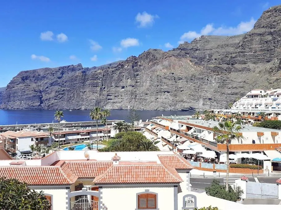 דירות אקנטילדו דה לוס גיגנטס Amazing View Los Gigantes & La Gomera