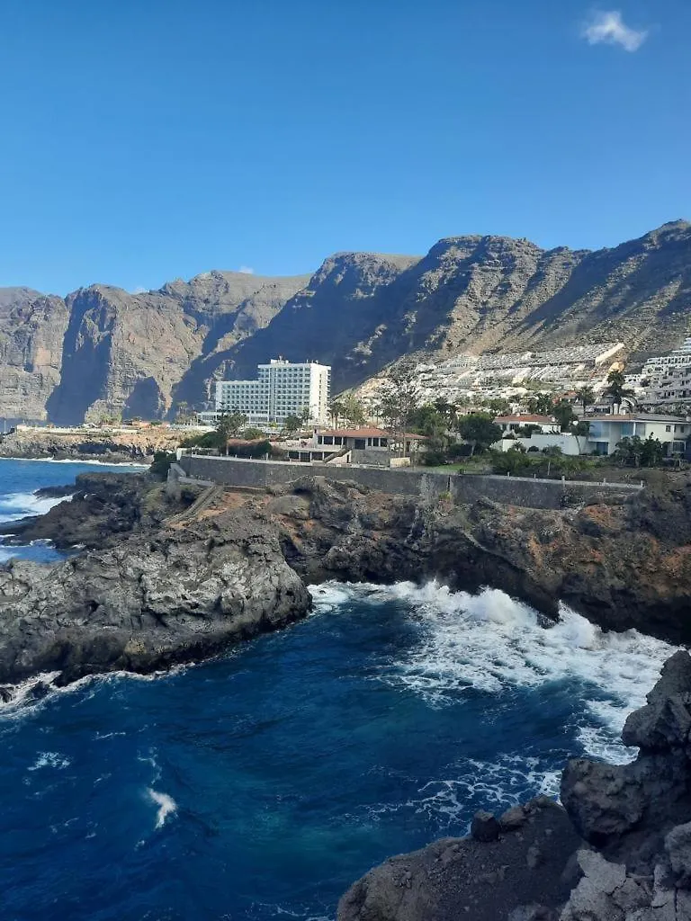 דירות אקנטילדו דה לוס גיגנטס Amazing View Los Gigantes & La Gomera